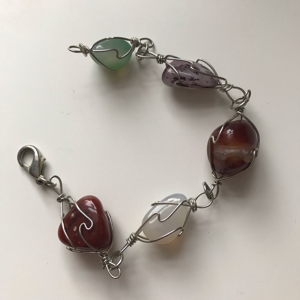 DONATING 8/1! | Beautiful gemstone wire bracelet